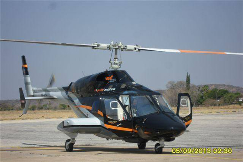 Bell 222 V5-HTF by Scheme Designers