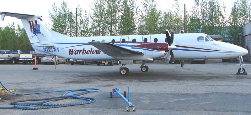 Warbelow-Beech1900C-N121WV-Photo1